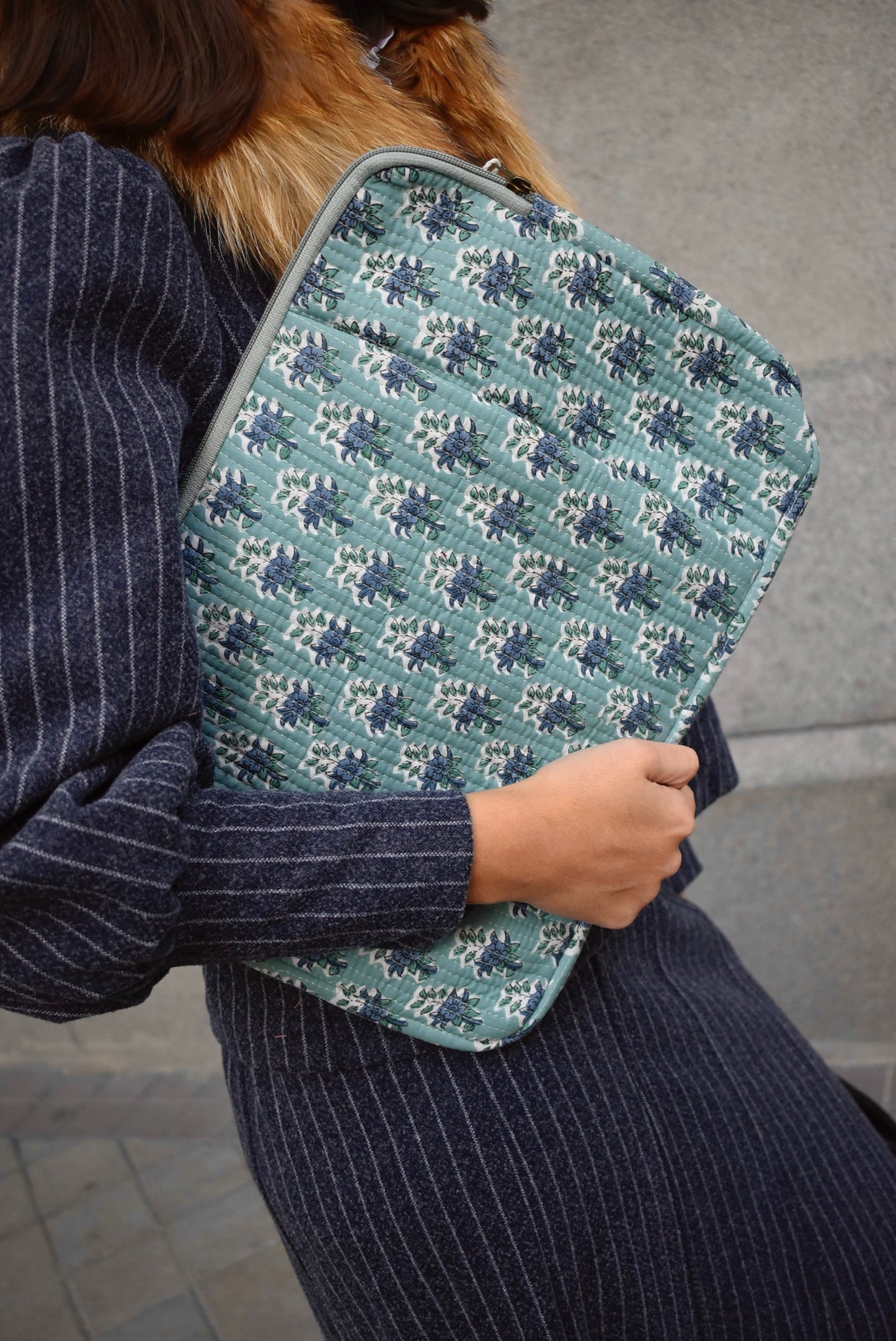 FUNDA ORDENADOR ETIENNE